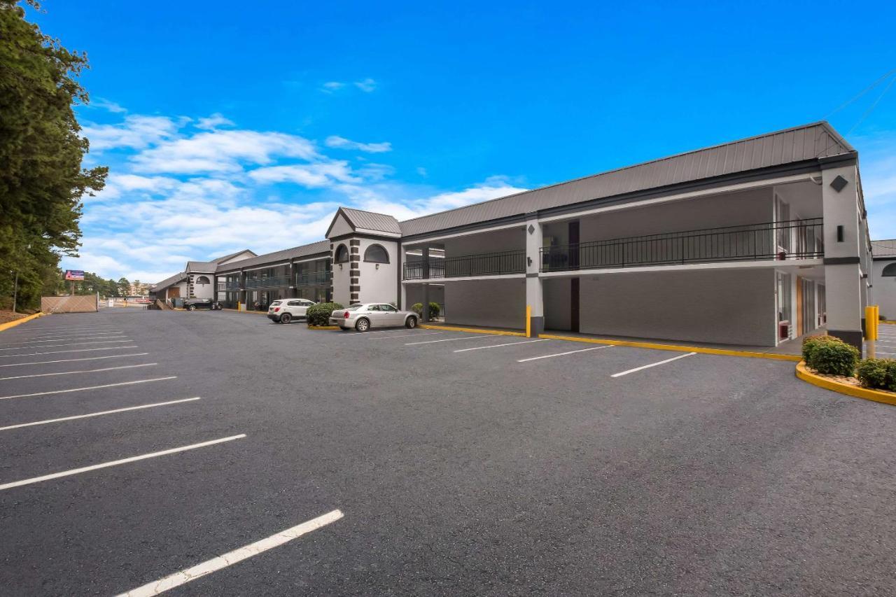 Suburban Studios Cleveland Tn I-75 ภายนอก รูปภาพ